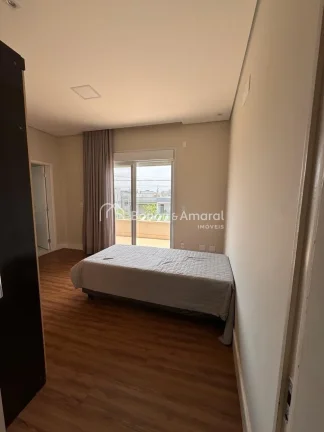 Imagem Sobrado belíssimo com 3 quartos (sendo 3 suítes, máster com closet), no Condomínio Terras da Est...