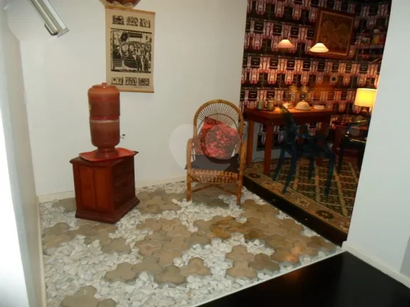 Imagem Apartamento à venda com 2 quartos no condomínio Pérola, São Paulo - SP