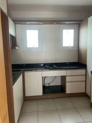 Imagem Apartamento semi mobiliado de 2 quartos em condominio com excelente infra de lazer em Novo Hamburgo