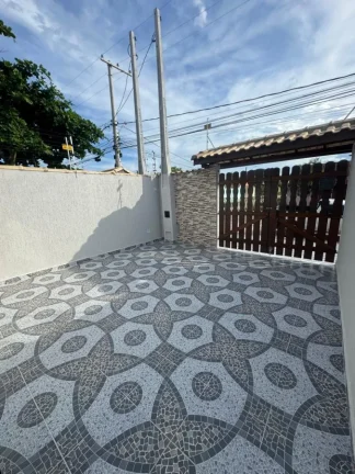 Imagem Casa para Venda em Itanhaém, Tupy, 2 dormitórios, 1 suíte, 2 banheiros, 2 vagas