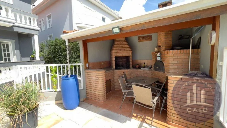 Imagem Casa à venda, 345 m² com 3 dormitórios por R$ 2.810.000,00 - Alphaville/SP