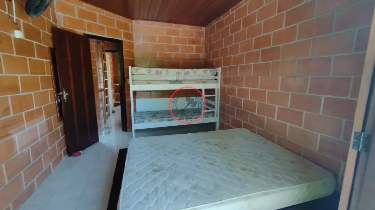 Imagem CASA COM ESCRITURA DEFINITIVA EM CAMBURY, 2 QUARTOS 2 BANHEIROS MESANINO SALA COZINHA AREA PRIVATIVA E VISTA PARA RESERVA NATURAL