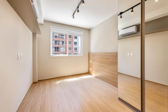 Imagem Apartamento à venda no bairro Passo da Areia - Porto Alegre/RS