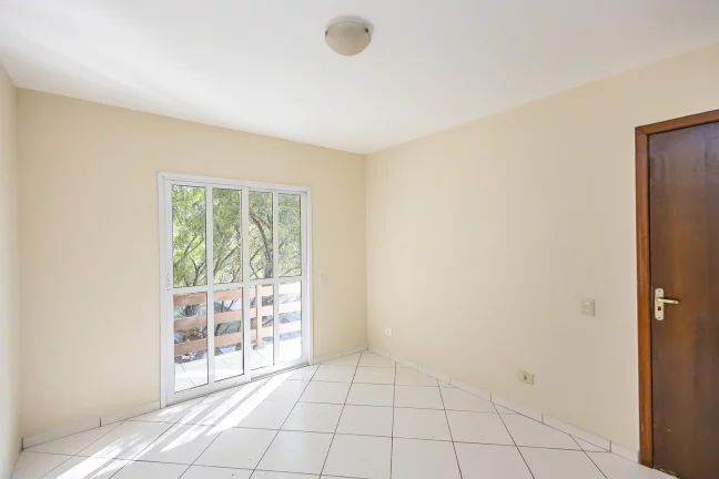 Imagem Sobrado condomínio fechado região do Campo Comprido com quintal