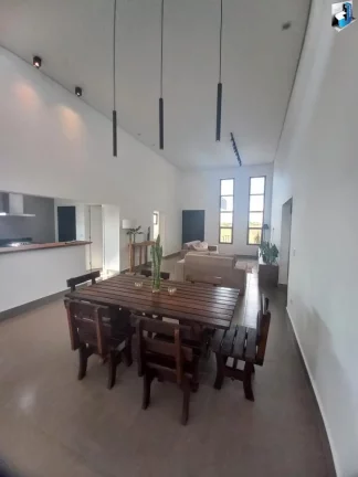 Imagem Maravilhosa casa no Condomínio Village Manacá - Cesário Lange/SP.