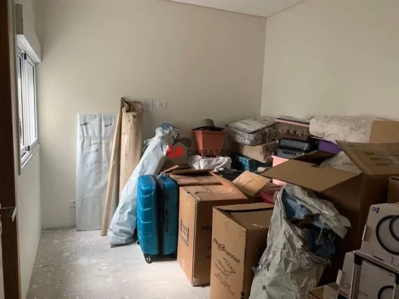 Imagem Sobrado à venda 3 Quartos, 3 Suites, 4 Vagas, Campestre, Santo André - SP