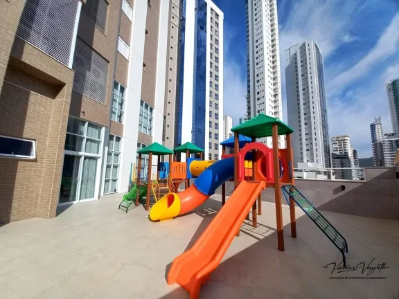Imagem Apartamento Quadra Mar para Venda em Balneário Camboriú / SC no bairro Pioneiros