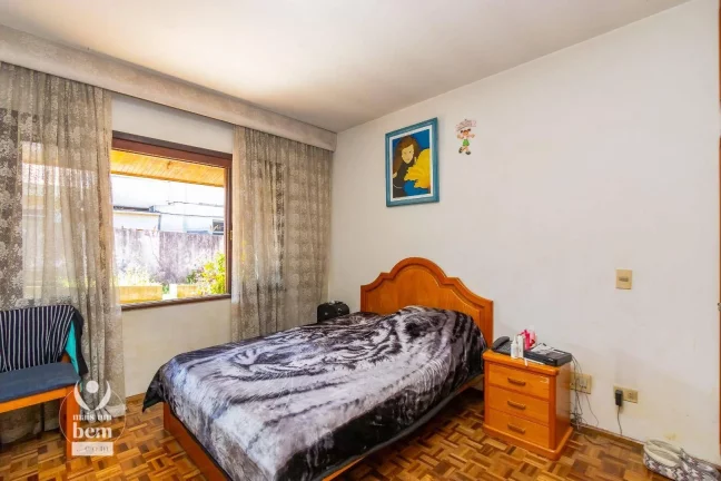 Imagem Casa Térrea averbada com 4 quartos à venda, 377 m² por R$ 1.690.000 - Capão da Imbuia - Curitiba/PR