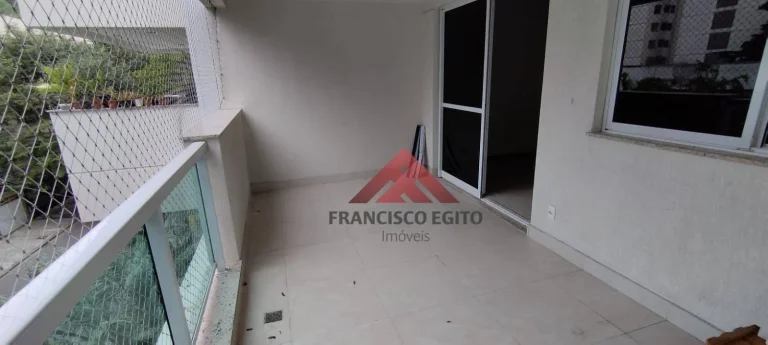 Imagem Apartamento em condominio em Santa Rosa,semi novo em excelente localização,Varandão,sala o3 quartos sendo um com suite,cozinha montada com armarios,su
