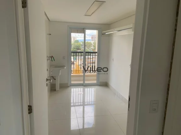 Imagem Viva o requinte e a exclusividade neste amplo apartamento de 214,09 m², localizado no Condomínio A...