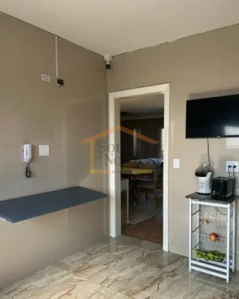 Imagem Apartamento com 178m², 4 dormitórios, sendo 2 suites, todos com armários planejados. Uma das suí...