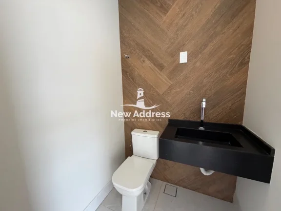 Imagem Casa térrea de alto padrão com piscina, 3 quartos e projeto moderno, ideal para quem busca conforto, integração e sofisticação.