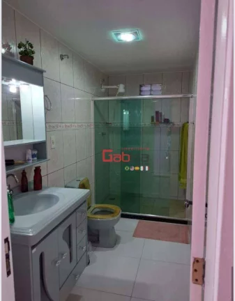 Imagem Casa com 3 dormitórios à venda, 120 m² por R$ 400.000,00 - São Cristóvão - Cabo Frio/RJ
