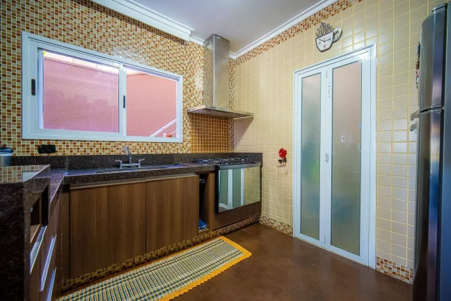 Imagem Casa 4 suítes a venda, 385 m² por R$ 1.980.000 - Granja Viana - Cotia/SP