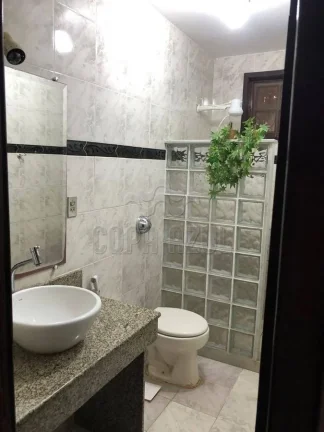 Imagem Bonsucesso (Bacaxá) – Rodovia Amaral Peixoto | Residencial › Casa 6 quarto(s) à Venda