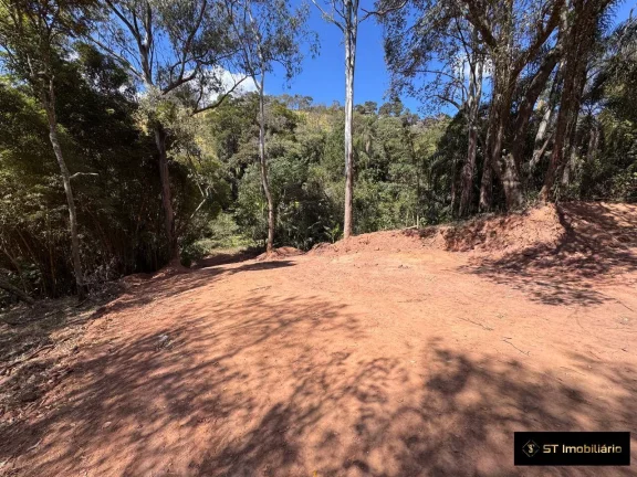 Imagem Terreno com Água a Venda em Atibaia/SP - 1.750m² por R$280 mil
