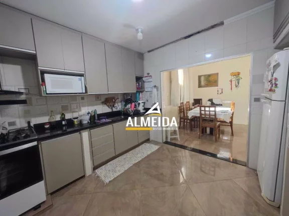 Imagem Casa com 3 dormitórios à venda, 163 m² por R$ 410.000,00 - Vila Elizabeth (BNH) - Rio Claro/SP