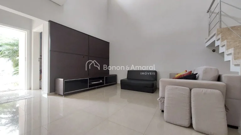 Imagem Casa para á venda em Condomínio em Valinhos com 237 mts num terreno de 307 mts.

Proprietários an...