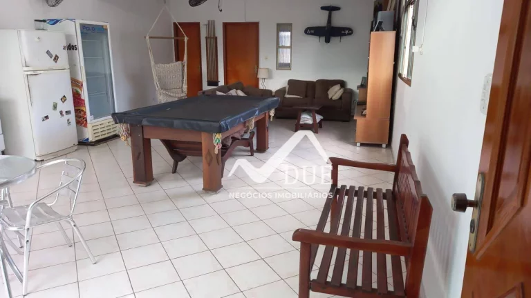 Imagem Casa com 4 dormitórios à venda, 212 m² por R$ 1.380.000,00 - Aparecida - Santos/SP
