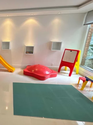 Imagem Apartamento com 2 dormitórios sendo 1 suíte e 1 vaga de garagem no bairro Bucarein | Joinville/SC