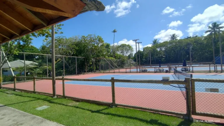 Imagem Lote em condomínio com 700m² , localizado no privilegiado bairro Praia do Forte em Mata de São João-BA