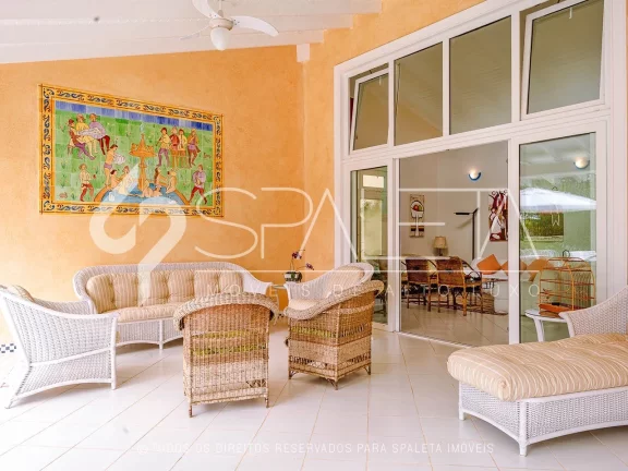Imagem Casa de praia excepcional à venda no condomínio Costa Verde em Caraguatatuba