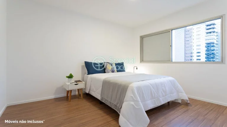 Imagem Ótimo apartamento com 113m² em Moema Pássaros. Living para dois ambientes, varanda, 03 dormitóri...