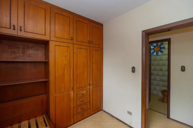 Imagem Apartamento de 3 quartos no bairro Vila Izabel