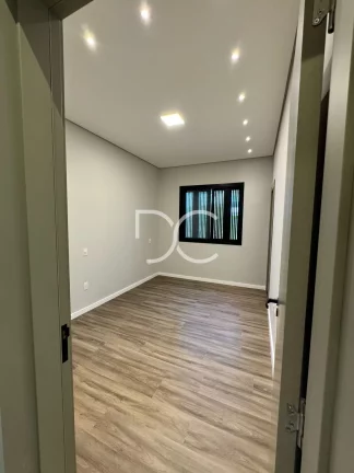 Imagem Residencial Horto Florestal Villagio - Venda Casa Térrea | AC: 110 m² | AT: 154 m² | 3 Dorm | 1 Suíte | 3 Ban | 2 Vagas