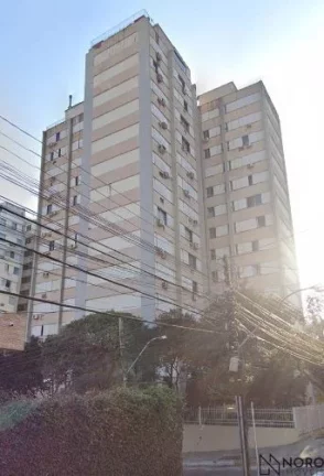 Apartamento Impecável, 3 dormitórios, Suíte, uma vaga de Garagem, revitalizado c