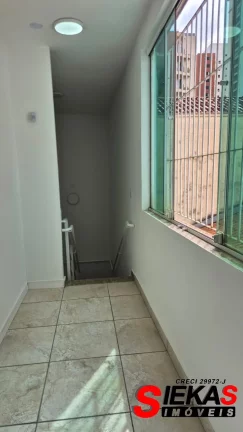 Imagem Excelente Ponto Comercial para Locação no Tatuapé, SP: 3 Banheiros, 2 Vagas, 200m² - Imperdível!