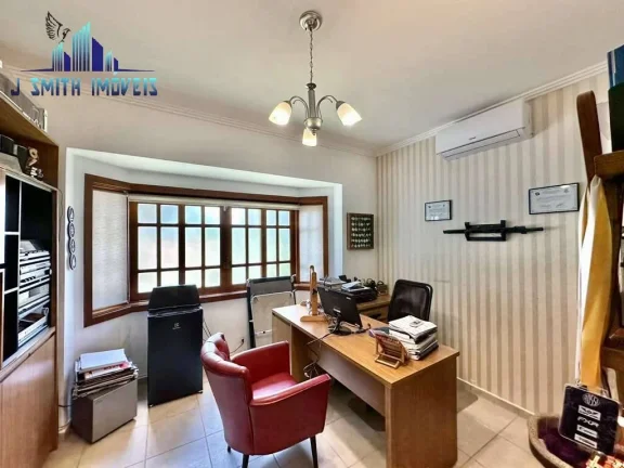 Imagem CASA 5 SUÍTES, SALÃO GOURMET, PISCINA, TERRENO 1.000m²,CONDOMÍNIO FECHADO