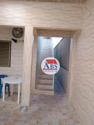 Imagem Sobrado com 3 dormitórios à venda, 208 m² por R$ 410.000,00 - Conjunto Afonso Schmidt - Cubatão/SP