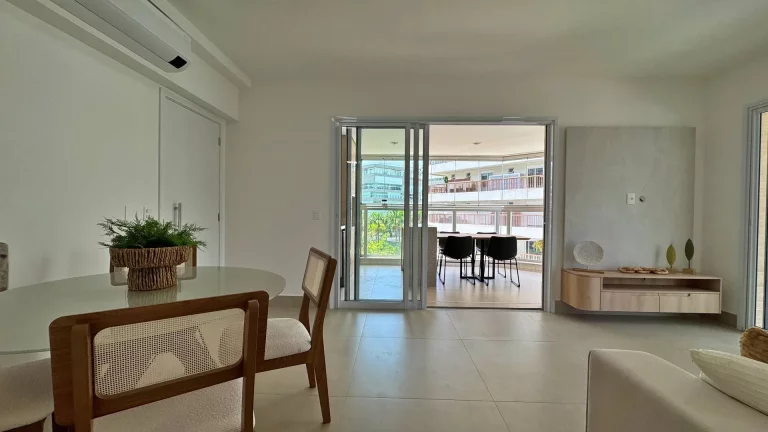 Imagem Apartamento com 3 dormitórios à venda, 127 m por R$ 4.350.000,00 - Riviera