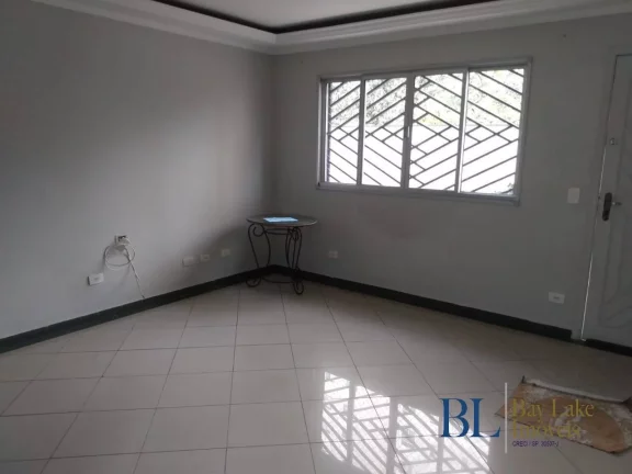 Imagem Casa em Cond Fechado 182M² - 4 Dorms -3 Vagas Próximo Metrô Vila Prudente!