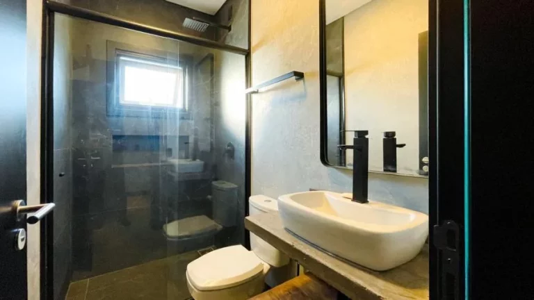 Imagem Casa 4 dormitórios em condominio fechado