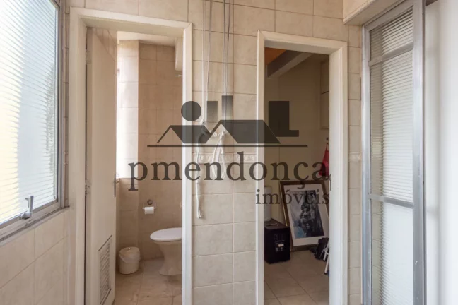 Imagem Apartamento na Rua Monte Alegre com 126m², 3 quartos (1 suíte) e 2 vagas.