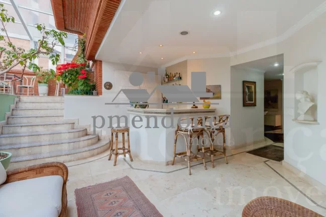 Imagem Maravilhosa Cobertura Duplex em Higienópolis com 580m², 4 suítes e 5 vagas.