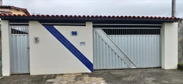 Imagem Casa para Venda no Ponto Central - 4 quartos