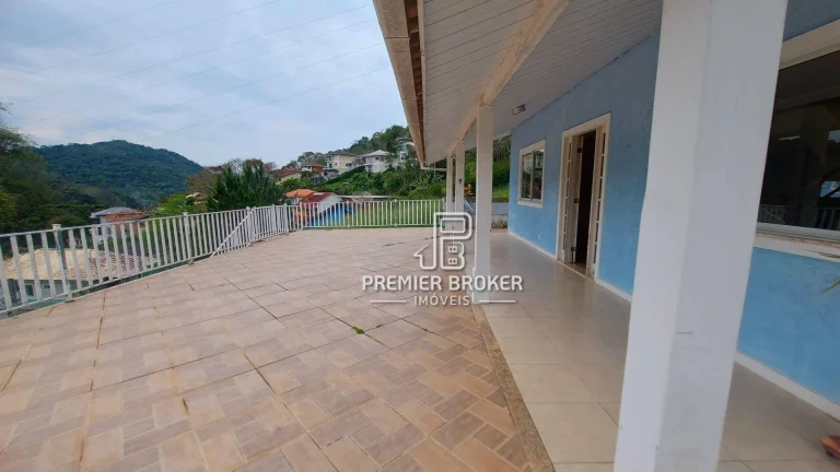 Imagem Casa à venda, 194 m² por R$ 850.000,00 - Albuquerque - Teresópolis/RJ