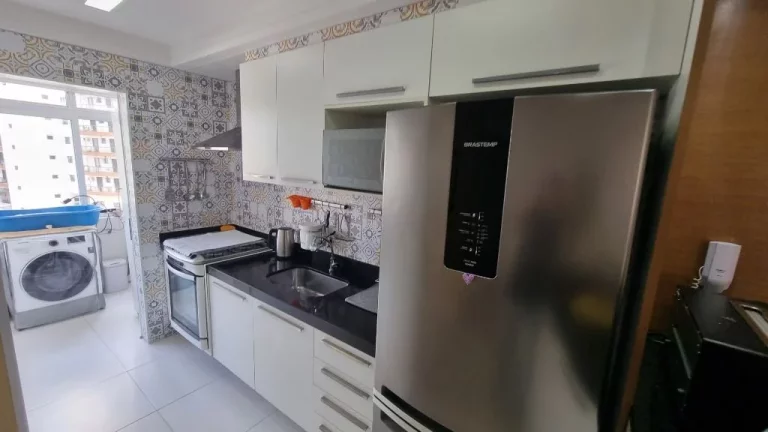 Imagem Apartamento com 3 dormitórios à venda, 85 m² por R$ 610.000,00 - Astúrias - Guarujá/SP