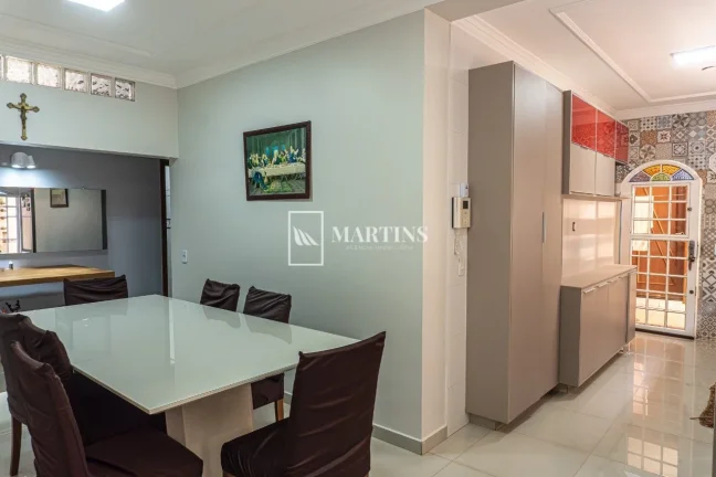 Imagem Casa à Venda no Setor Oeste - Gama/DF

Excelente oportunidade para moradia ou investimento em renda...