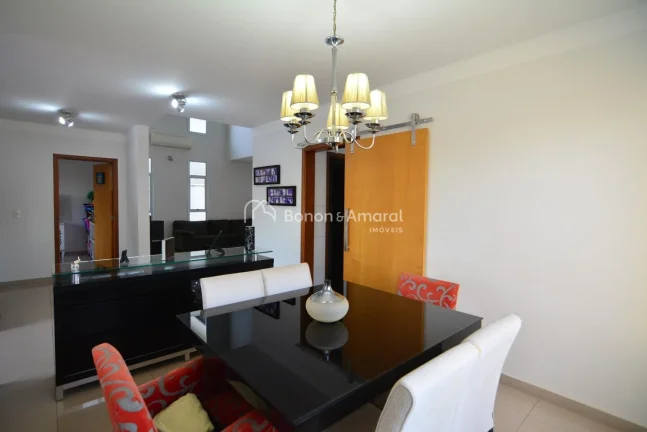 Imagem Casa à venda no Condomínio Manacás, bairro Betel, em Paulínia.

Excelente sobrado com 3 suítes,...