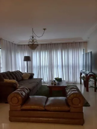 Imagem APARTAMENTO AMPLO REFORMADO, COM 3 SUÍTES, 1 QUADRA DA PRAIA DE PITANGUEIRAS, COM LAZER E 2 VAGAS DE GARAGEM