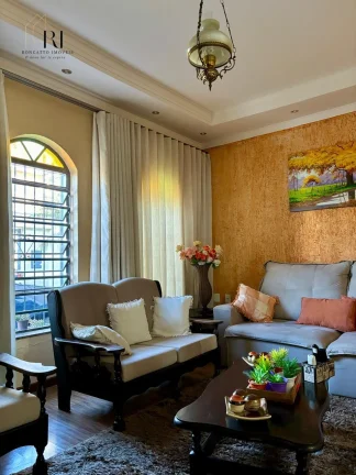 Imagem Casa com 3 quartos, 177,30m2, à venda em Campinas, Nova Europa