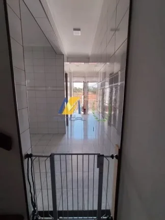 Imagem "Você encontrou o sobrado dos sonhos que sua família merece!"