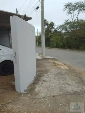 Imagem Casa 2 Quartos em Suzano, Jardim Leblon: Conforto e Localização Privilegiada!