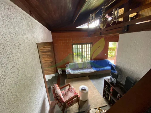 Imagem Linda Chácara à Venda no Condomínio Rancho Querência em Piracaia