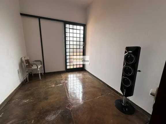 Imagem Chácara à venda em Campinas, Village Campinas, com 3 quartos, 255,43m2