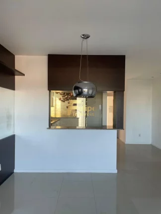 Imagem Venha conhecer este excelente apartamento de 3 quartos, sendo 1 suíte, localizado em um dos melhores bairros da cidade.